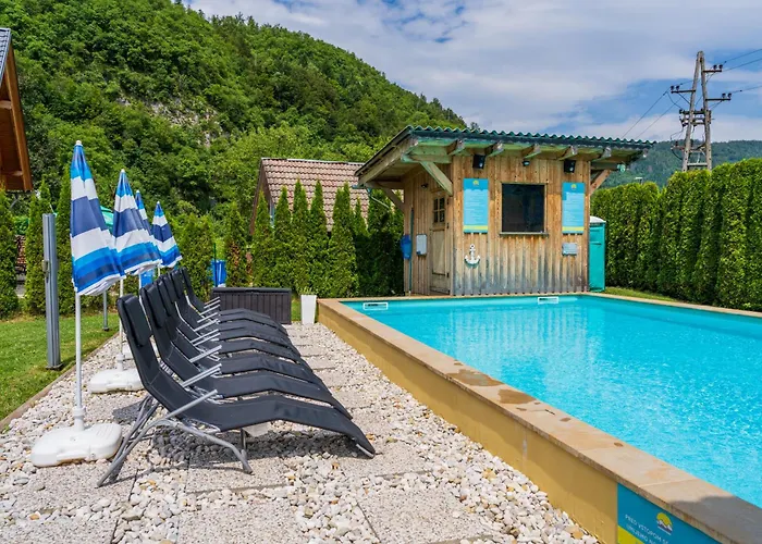 Apartmaji Pri Jozu بوينج